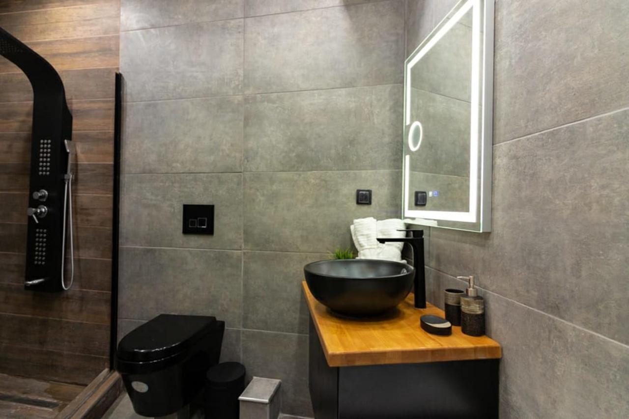 Double Romantic Suite Athens Exterior photo